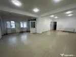 Spatiu birouri, 120 mp, vad auto si vitrina, zona Imparatul
