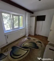 Girocului, apartament 2 camere, centrala proprie, etaj 2, bl 