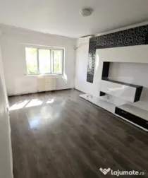 Apartament cu 3 camere spatios 57mp, etaj4, decomandat, Tigl