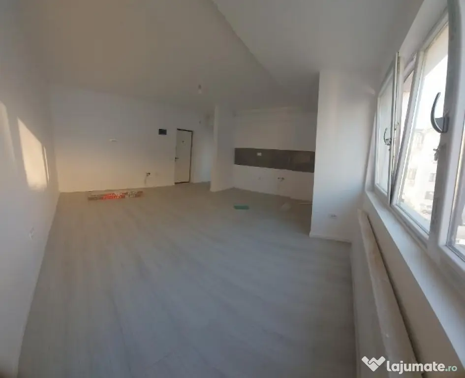 Sos. Alexandriei-2 camere tip studio-70.050 euro - Bragadiru (Bucuresti-Ilfov)