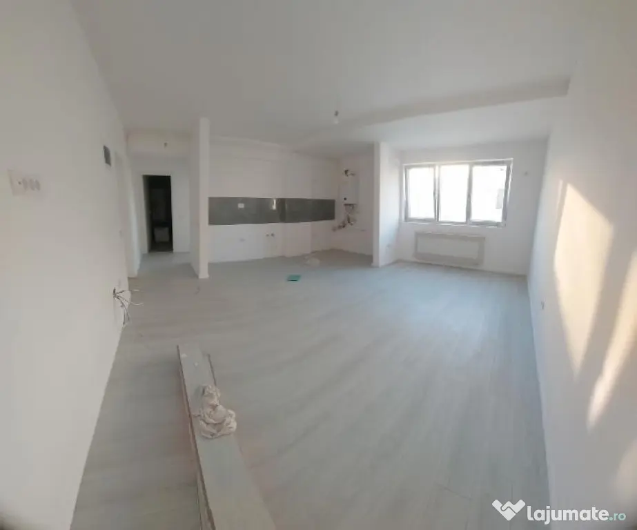 Sos. Alexandriei-2 camere tip studio-70.050 euro - Bragadiru (Bucuresti-Ilfov)