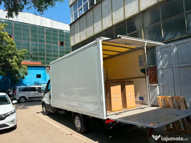 Inchiriere duba cu lift | dube de inchiriat