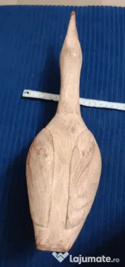 Gasca din lemn sculptata manual 35 cm. lungime
