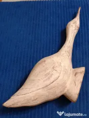 Gasca din lemn sculptata manual 35 cm. lungime