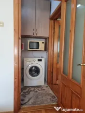 Apartament 3 camere,52mp,zona Piata Mica Radauti