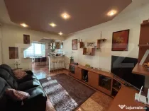 Apartament de vanzare, 3 camere, 70 mp, zona Aiud