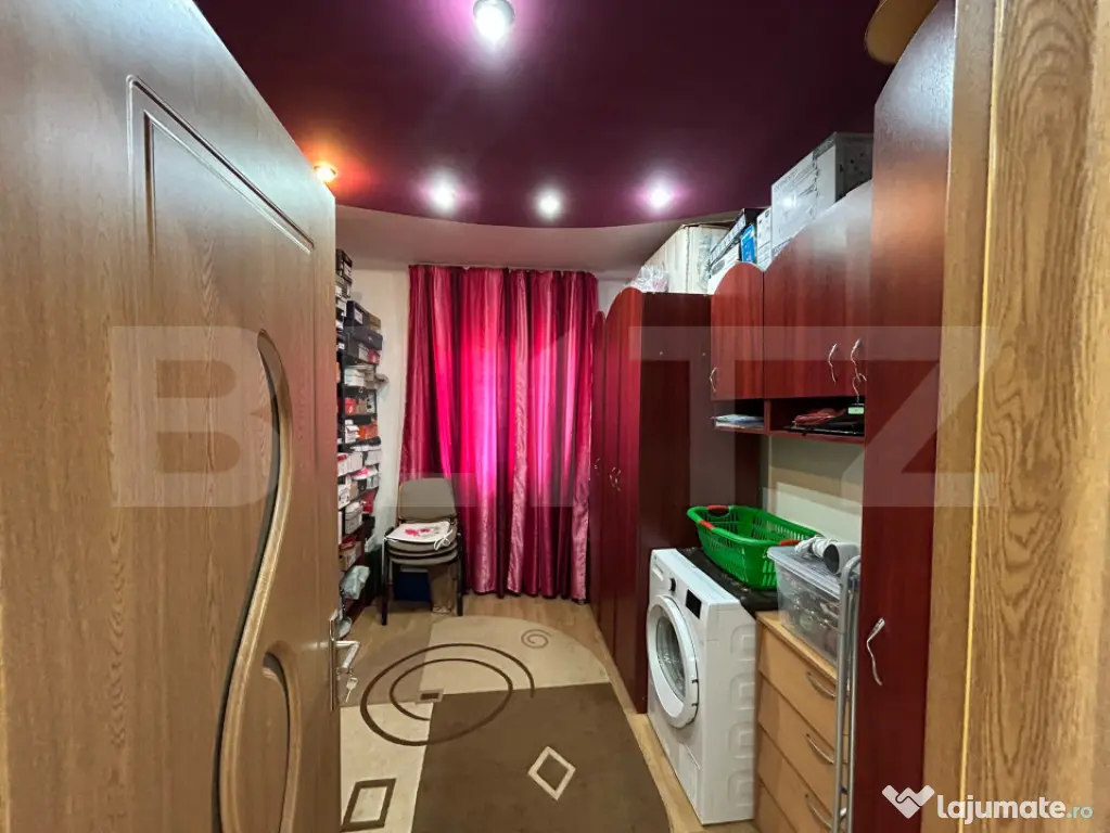 Apartament de vanzare- 3 camere, 70mp - Aiud (Alba)