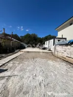 Lot de casa 930 mp in centru utilitati Poiana lui Stanga Giu