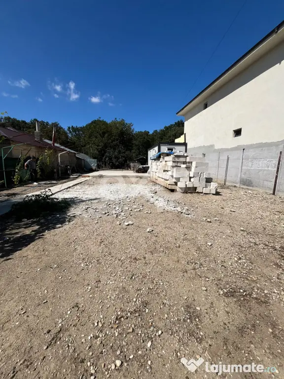 Lot de casa 930 mp in centru utilitati Poiana lui Stanga Giu - Poiana Lui Stanga (Giurgiu)