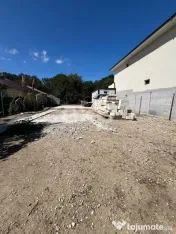 Lot de casa 930 mp in centru utilitati Poiana lui Stanga Giu 