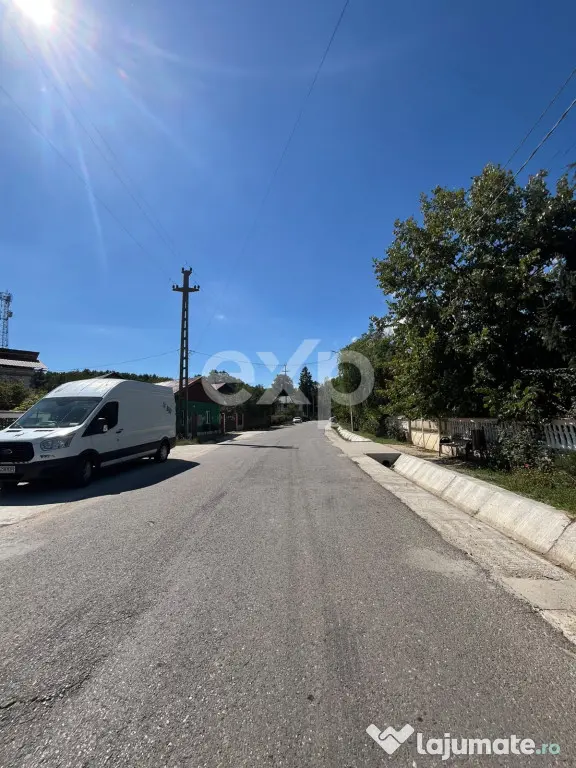 Lot de casa 930 mp in centru utilitati Poiana lui Stanga Giu - Poiana Lui Stanga (Giurgiu)