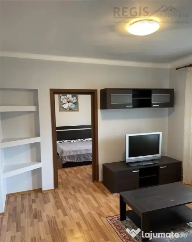 Apartament spatios 2 camere - Tractoru - Brasov (Brasov)
