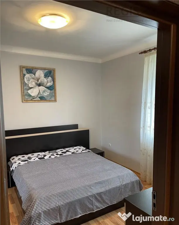 Apartament spatios 2 camere - Tractoru - Brasov (Brasov)