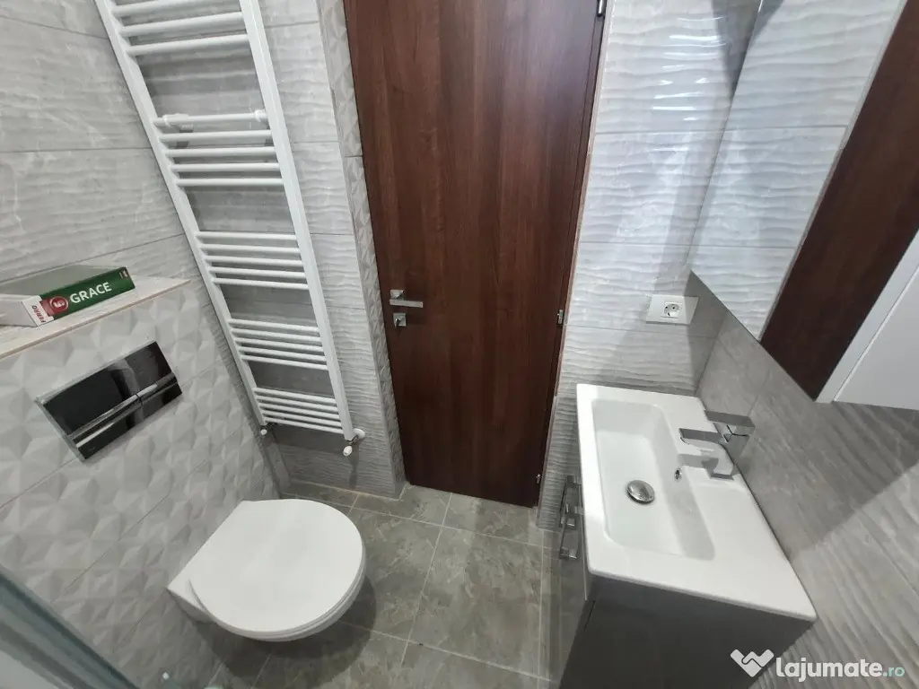 Inchiriez apart 3 camere Boul Rosu ID: RH-45633-property - Arad (Arad)