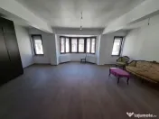 Inchiriez apart 3 camere Boul Rosu ID: RH-45633-property