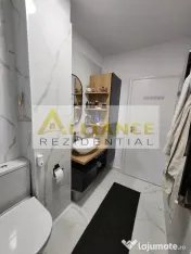 Mobilata si utilata-Panouri solare-4 camere-curte amenajată 