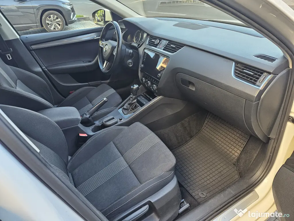 Vând Skoda Octavia 3 Facelift (2018) DSG – Mașină Personală