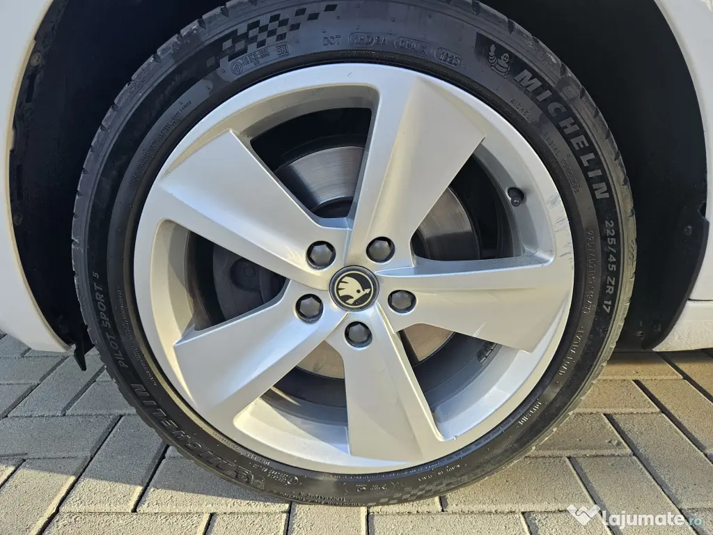 Vând Skoda Octavia 3 Facelift (2018) DSG – Mașină Personală