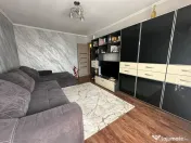 Apartament 2 camere decomandat, zona Buzaului.