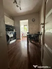 Apartament 2 camere decomandat, zona Buzaului.