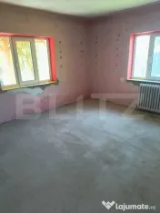 Casa de vanzare, 75 mp, localitatea Urisor