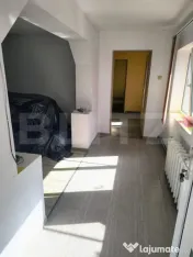 Casa de vanzare, 75 mp, localitatea Urisor