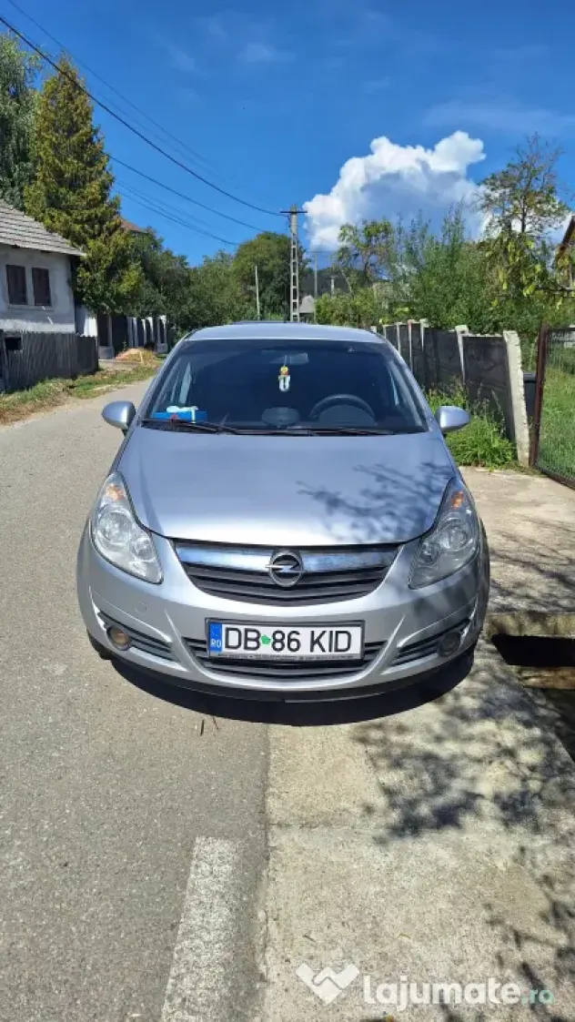 Opel corsa d 1.4 twinport benzina din 2007