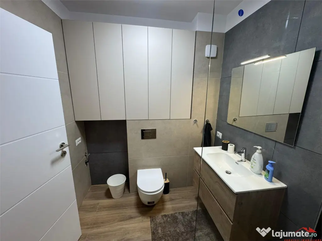 Ap 2 cam bloc nou, etaj 2, prima , parcare - Focsani (Vrancea)