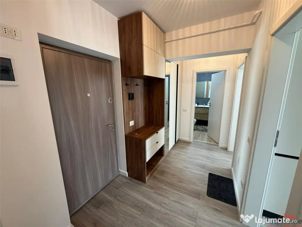 Ap 2 cam bloc nou, etaj 2, prima , parcare - Focsani (Vrancea)