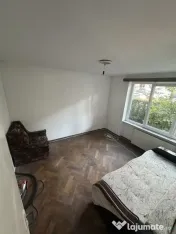 Apartament 3 camere parcul Tractoru parter 95000 Euro 