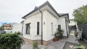 Casă cu 6 camere și 3 băi, renovare structurală complet? 