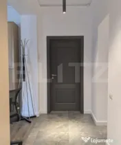 Casă cu 6 camere și 3 băi, renovare structurală complet? 