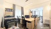 Casă cu 6 camere și 3 băi, renovare structurală complet? 