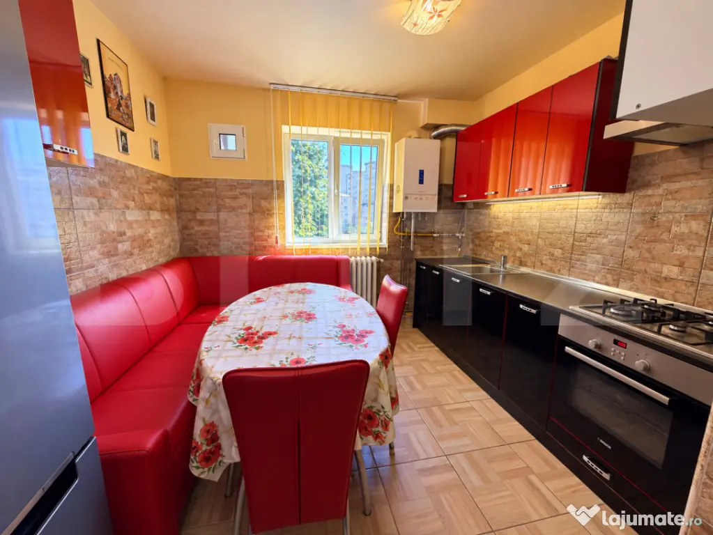 Apartament 2 camere,balcon si camara,etaj 2,Cetate - Alba Iulia (Alba)