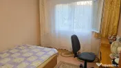 Vand apartament 3 camere semidecomandat in Deva, zona Micro 15, etaj 1 