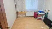 Vand apartament 3 camere semidecomandat in Deva, zona Micro 15, etaj 1 
