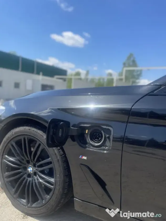 BMW G30 IPerformance 2019