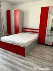 Apartament 3 camere semidecomandat zona Sesu de sus 