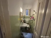 Apartament cu potențial situat pe strada Amzei. 