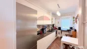 Apartament 3 camere de vânzare Bucătărie separată Mil... 