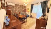 Apartament 3 camere de vânzare Bucătărie separată Mil... 
