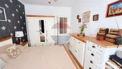 Apartament 3 camere de vânzare Bucătărie separată Mil... 
