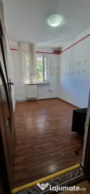 Apartament 3 camere, 65 mp, etaj 2, centrală proprie, Bals