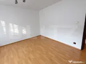 Apartament 3 camere, zona Centrală – Reghin 