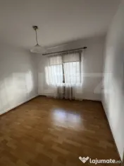 Apartament 3 camere, zona Centrală – Reghin 