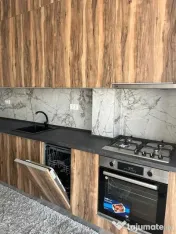 Apartament 2 camere decomandat cu loc de parcare