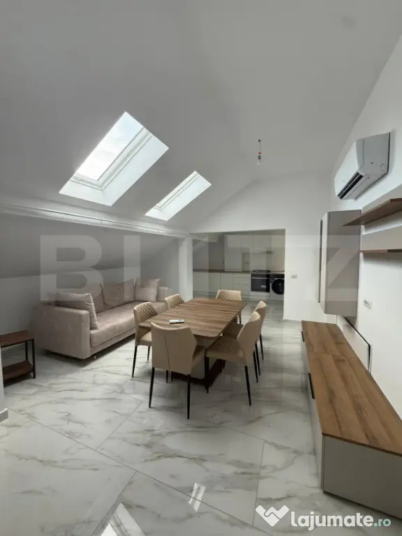 Apartament cu 3 camere, 90 mp, decomandat, zona Zamca - Suceava (Suceava)