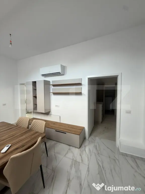 Apartament cu 3 camere, 90 mp, decomandat, zona Zamca - Suceava (Suceava)