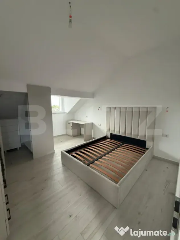 Apartament cu 3 camere, 90 mp, decomandat, zona Zamca - Suceava (Suceava)