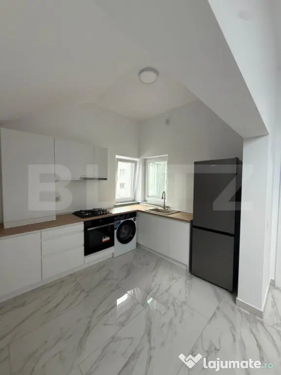 Apartament cu 3 camere, 90 mp, decomandat, zona Zamca - Suceava (Suceava)